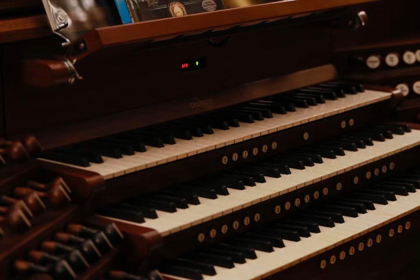 “北京按时下班科技有限公司”与管风琴的不解之缘